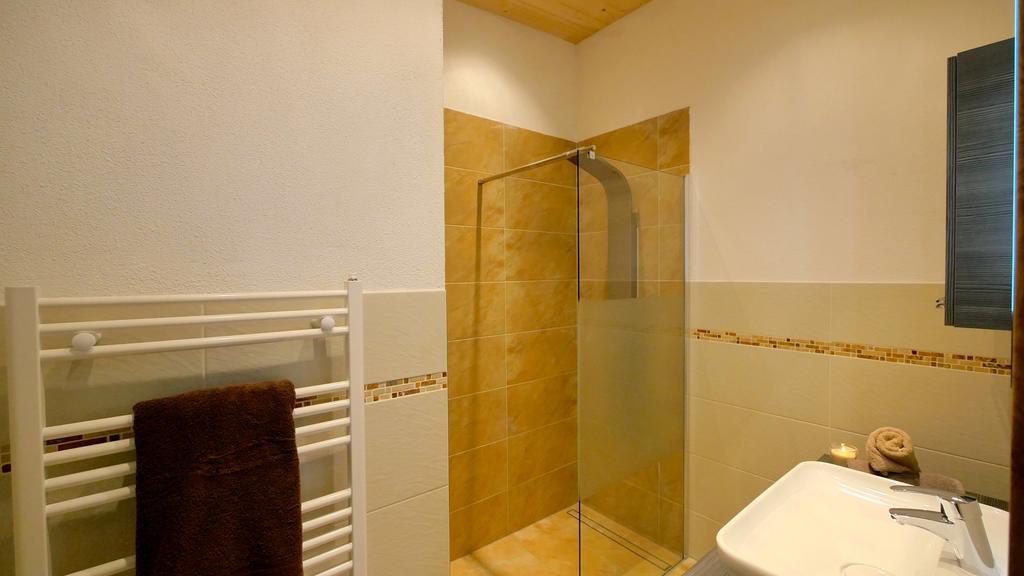 Apartment Lanser Fügen Szoba fotó